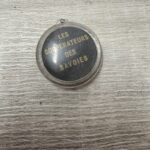 ヴィンテージキーホルダー割れ